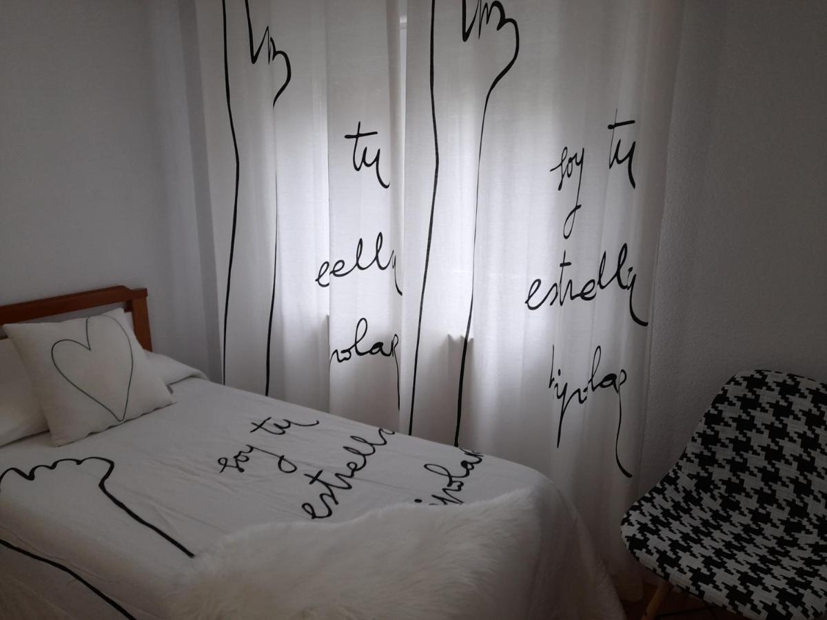 Hostal "Los Chanos El Ruso" Galende Buitenkant foto