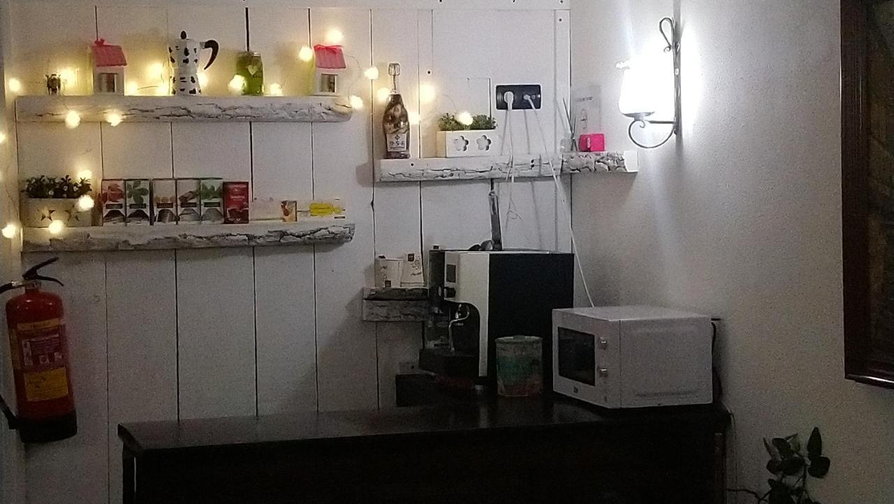 Hostal "Los Chanos El Ruso" Galende Buitenkant foto